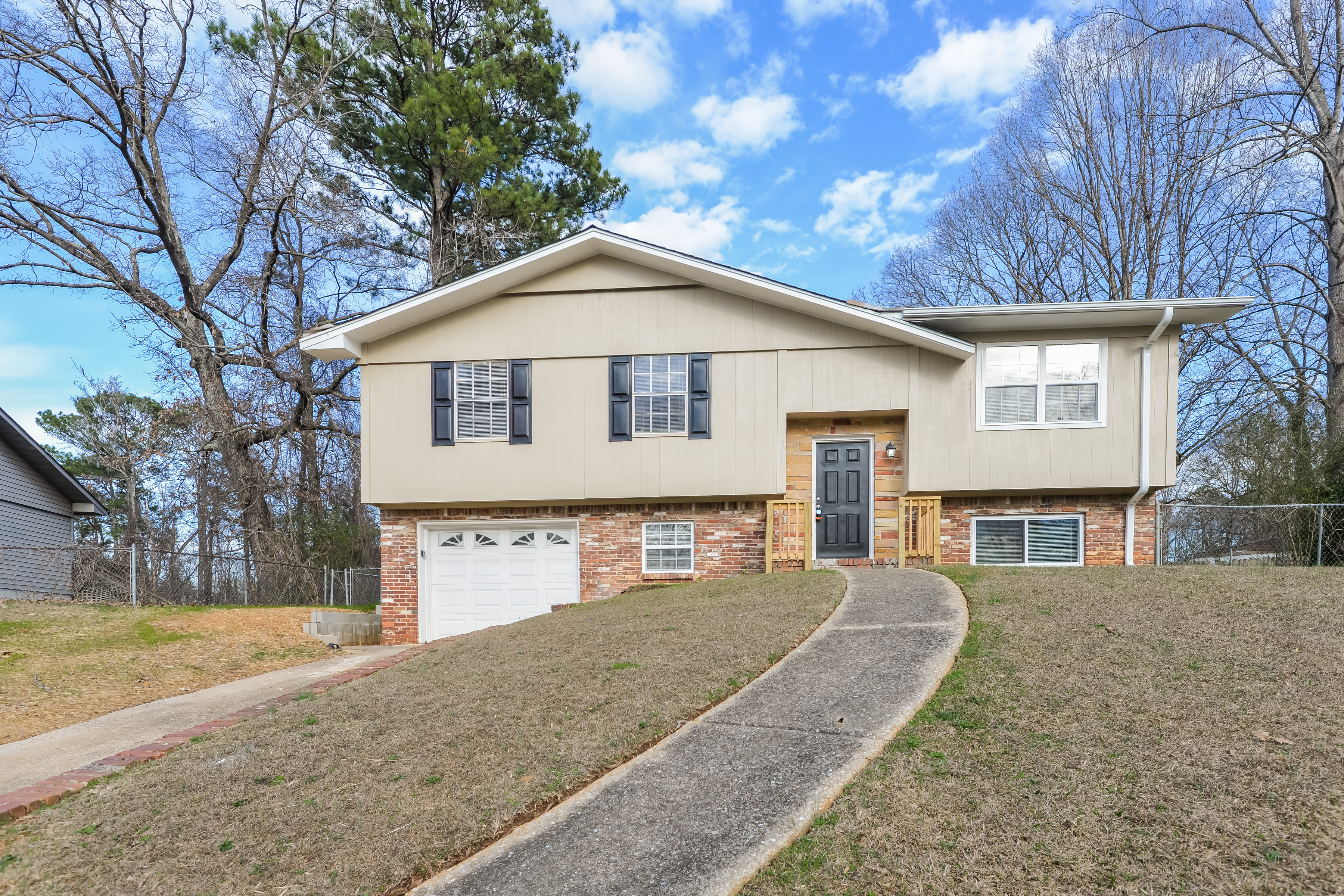 601 Westwood Ave Adamsville, AL 35005